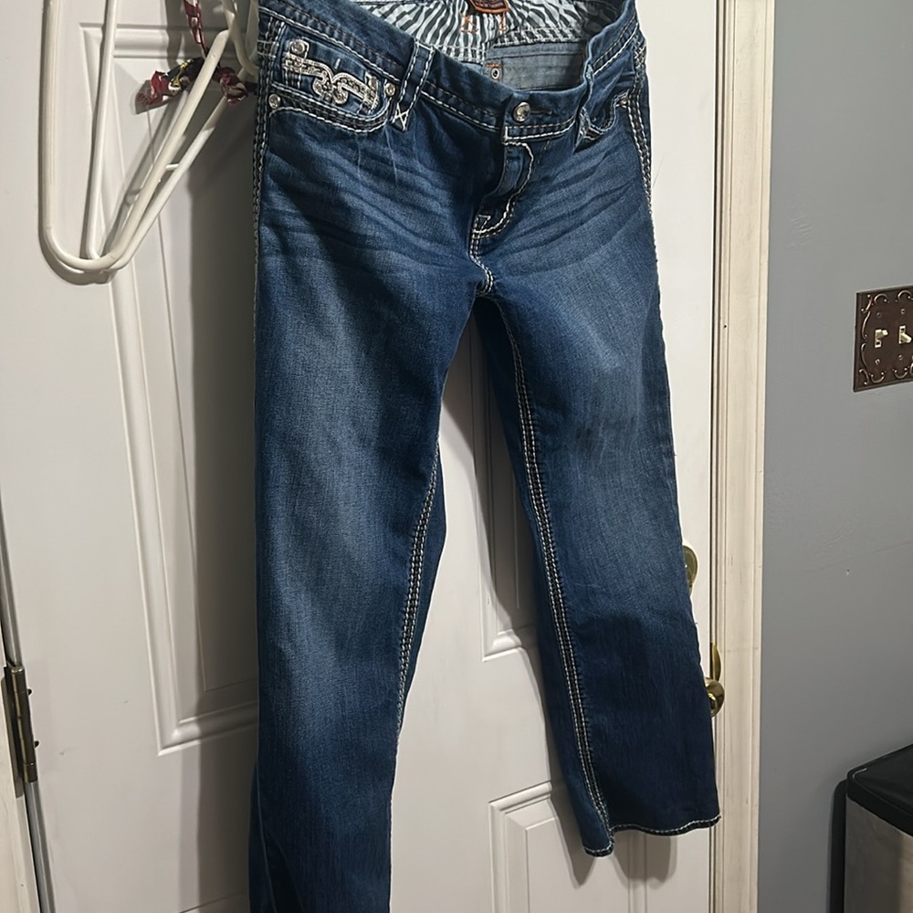 Rock Revival Jeans - Picture 2 of 9